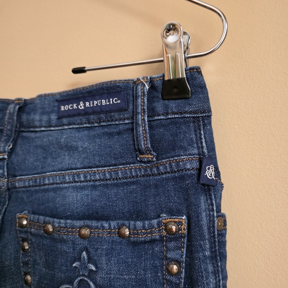 Rock & Republic Women's Blue Distressed Bootcut Jeans - Size 4 - Picture 9 of 9